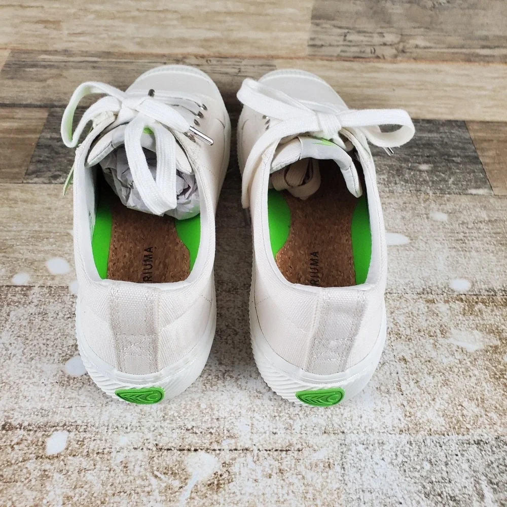 Cariuma OCA‎ Low Womens Shoes Sz 7 Skateboard Off White Canvas Lace Up Sneakers
